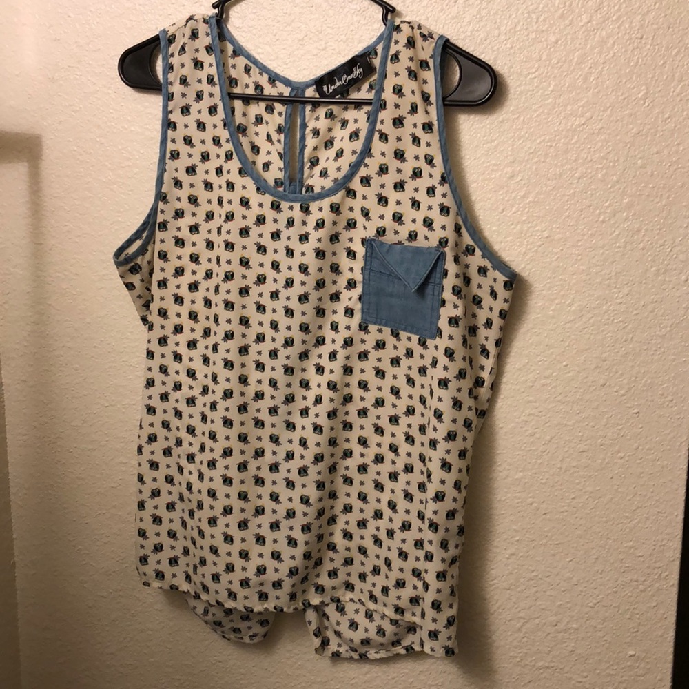 🌺🌺 Under One Sky Owl Tank Top 🌺🌺